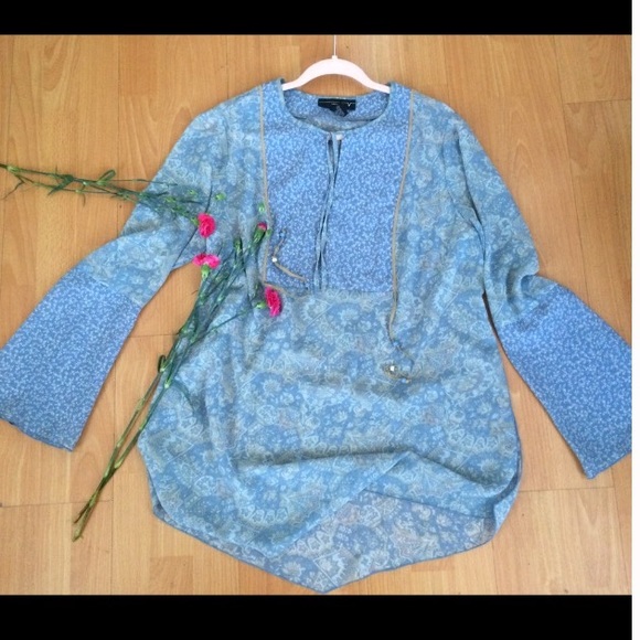 Lane Bryant Tops - ✨SALE Blue Floral Tunic w/ Slits